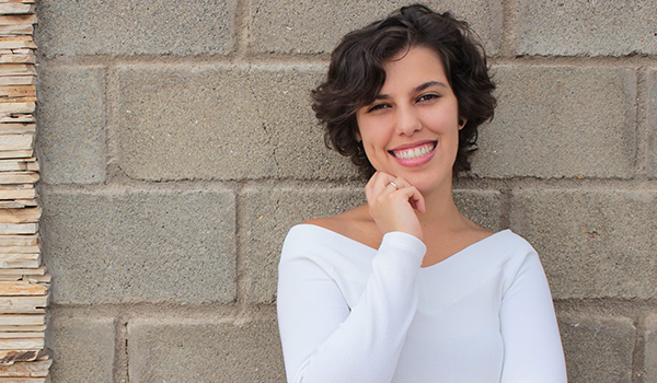 Featured Freelancer Lorena Bastos